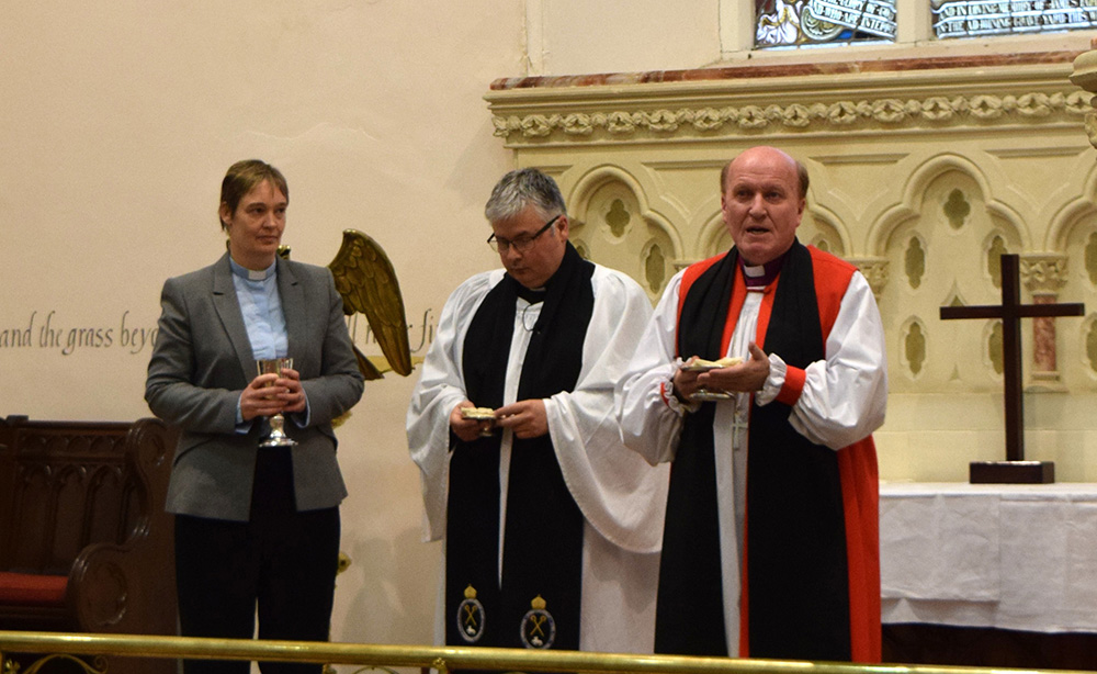 Rev Tanya Woods, Archdeacon Isaac Hanna, Bishop Ferran 1